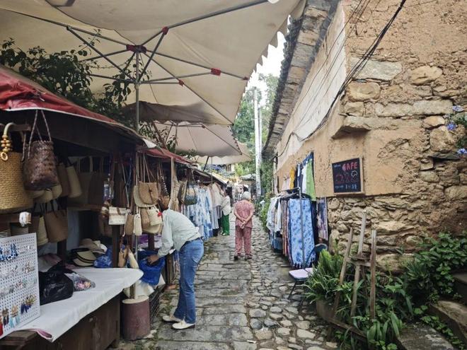 “留量”艺术扎根结出“金果子”AG旗舰厅app凤阳邑流量变(图5) “留量”艺术扎根结出“金果子”AG旗舰厅app凤阳邑流量变(图5)